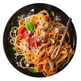 Spaghetti with Chilli Tomato Basil Sauce