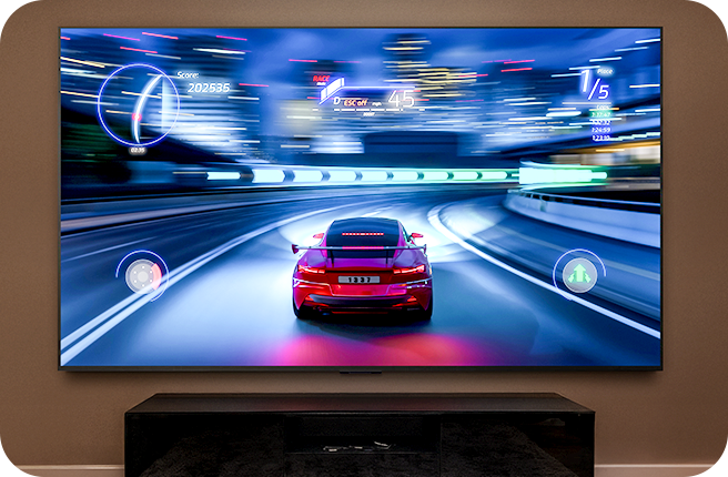 TV OLED da LG exibindo um jogo de corrida	