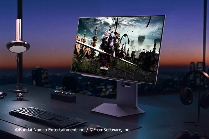 Ein Bild, das das Gaming-Setup des LG UltraGear OLED Gaming-Monitor 27GX790A Modells zeigt.