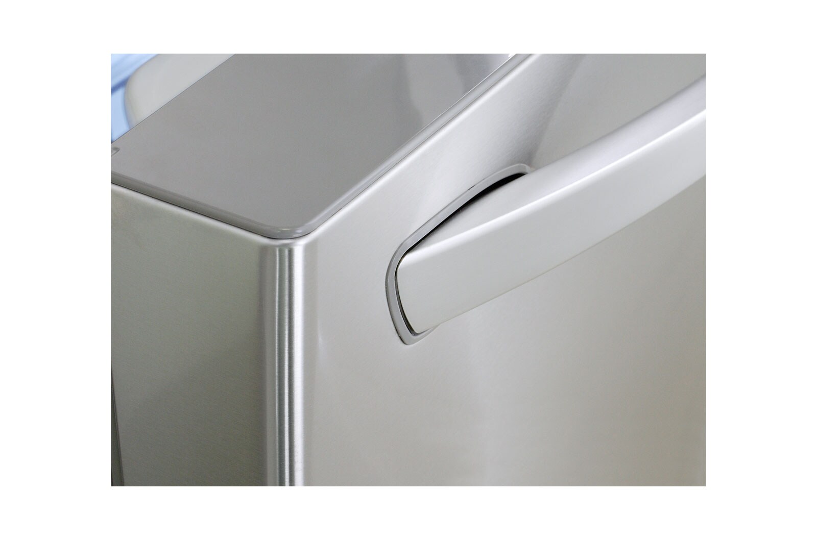 LG 30" French Door Refrigerator with Smart Cooling System, 22 cu. Ft., LFD22716ST