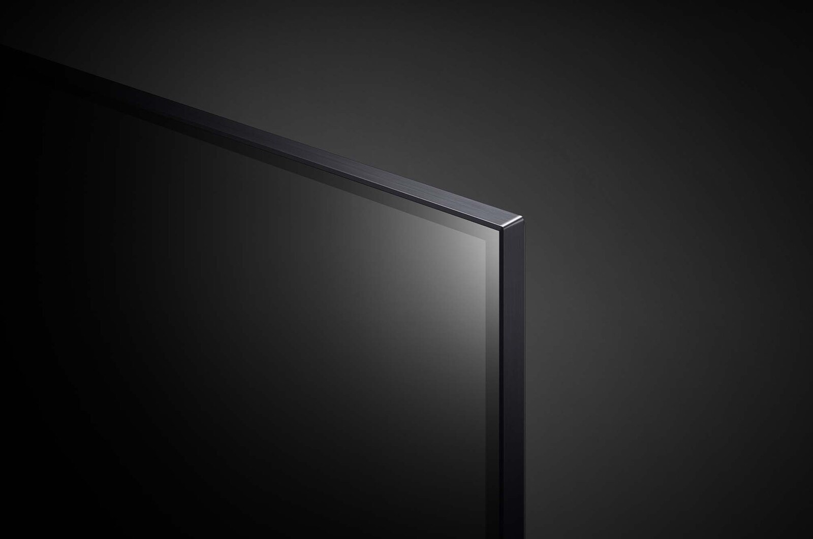 Close-up of the top edge of LG QNED TV, QNED90