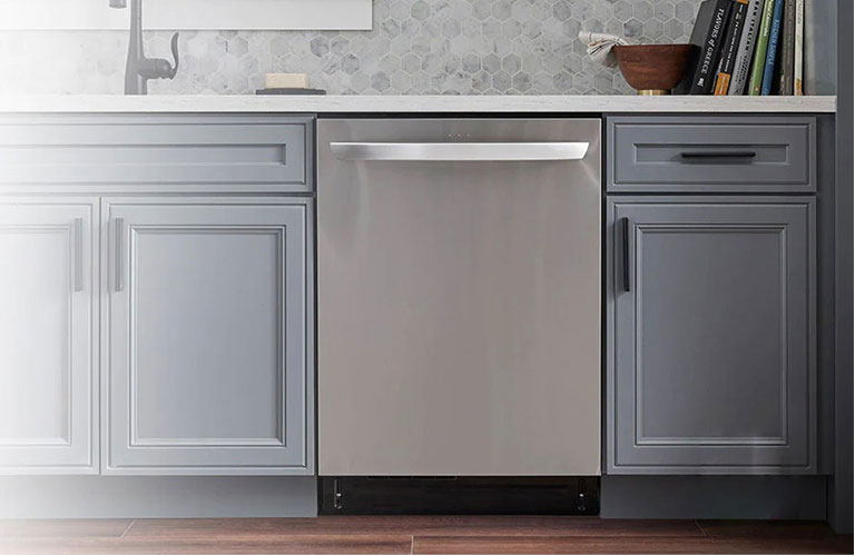 Résistant aux taches pour une brillance sans effort