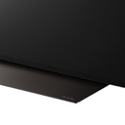 Vue inclinée depuis le bas du téléviseur OLED evo de LG, OLED C4