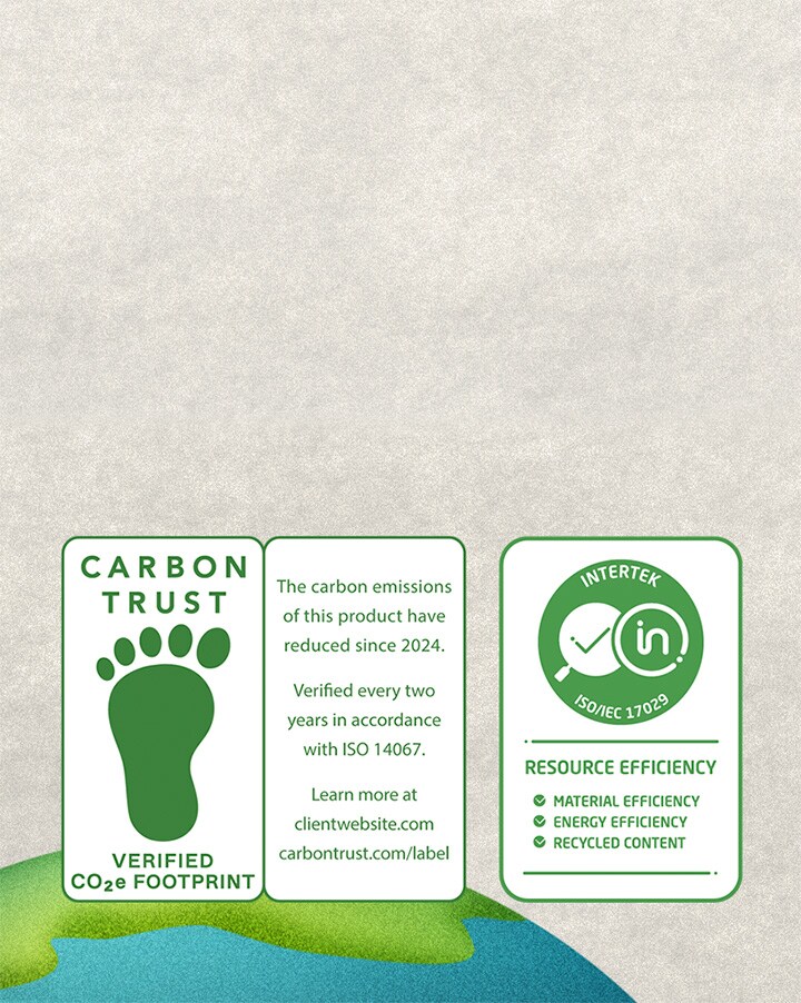 Sello de certificación de Carbon Trust, reducción y medición de emisiones de carbono, y un sello de certificación de Intertek por la eficiencia en el uso de recursos.