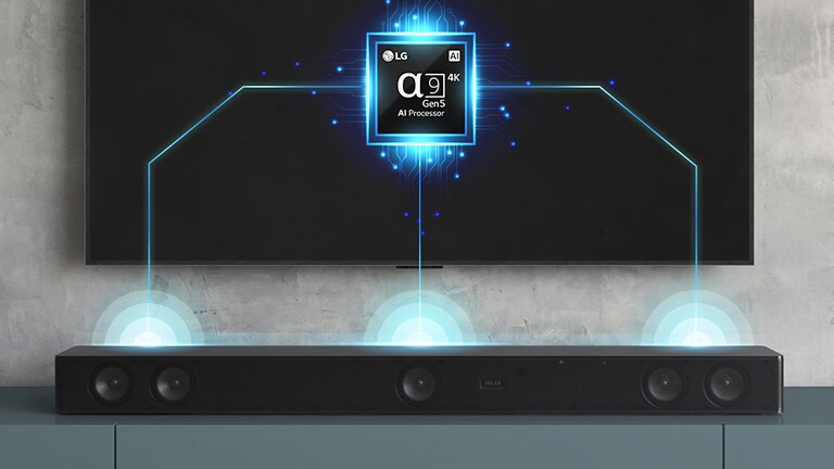 Una imagen de chip alfa nueve en la placa trasera del televisor y una barra de sonido justo debajo. También hay un efecto de onda de sonido que sale de la barra de sonido.