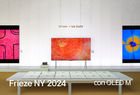 Obra de arte representada en una pantalla OLED M.