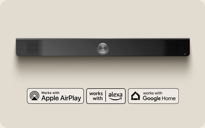 Pohled na LG Soundbar z nadhledu. Logo Apple AirPlay Logo Amazon Alexa Logo Google Home