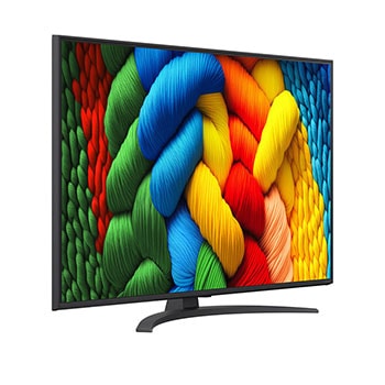 Levý boční pohled na televizor LG NanoCell NANO80 TV.