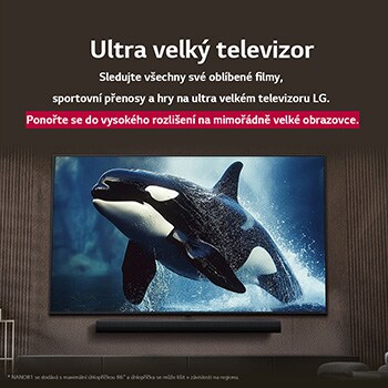 LG TV s působivě velkou obrazovkou umístěnou na stěně nad soundbarem LG v moderně zařízeném obývacím pokoji.