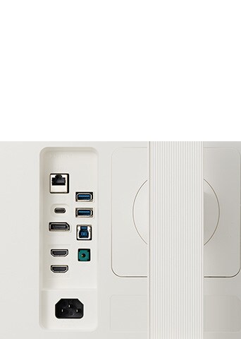 USB Type-C, RJ45 a různé porty.