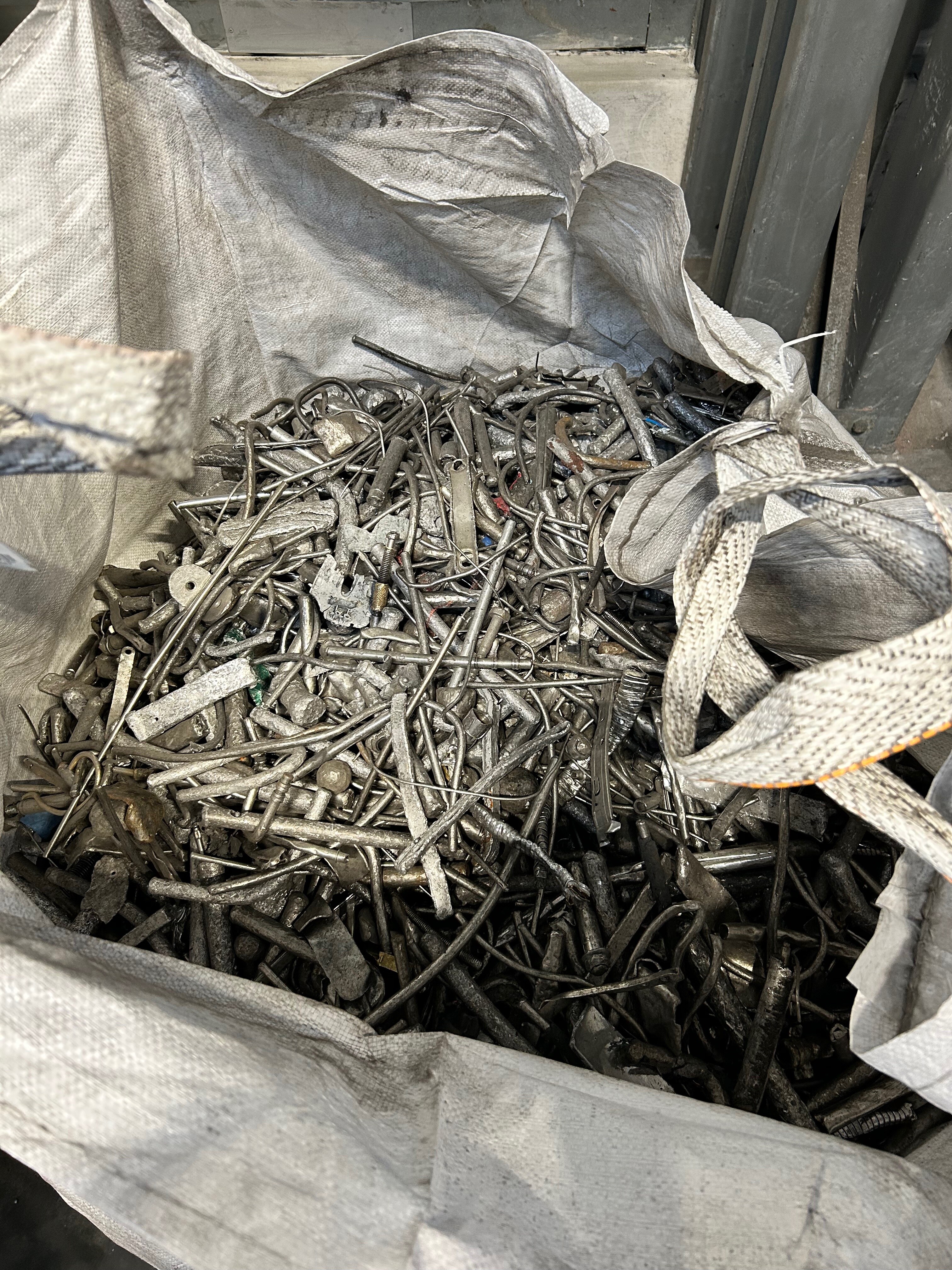 LG nadále podporuje environmentální vzdělávání a významně rozšiřuje své aktivity v edukačním projektu  Recyklohraní aneb Ukliďme si svět