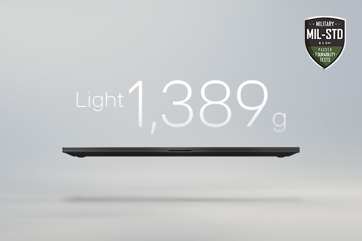 Eine Animation, die einen leichten Laptop zeigt, mit „1.389 g“ im ersten Bild und „16,0 mm“ Dicke im zweiten Bild. Beide Rahmen sind mit dem Langlebigkeitsabzeichen MIL-STD versehen, das die Tragbarkeit und Langlebigkeit unterstreicht.