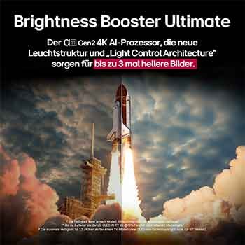 Ein Space Shuttle startet vom Boden. Die Szene ist in der Mitte geteilt, wobei eine Hälfte etwas dunkler und matter ist. Die andere Hälfte zeigt, wie hell die Raketenexplosion ist, und demonstriert, wie hell Bilder auf einem LG OLED TV-Bildschirm mit der lichtemittierenden Struktur und der Beleuchtungssteuerungsarchitektur von Brightness Booster Max sein können.