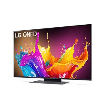 LG QNED86 AI 4K Smart Fernseher aus einer vorderen rechten Perspektive betrachtet, zeigt lebendige Farben auf dem Bildschirm und den Standfuß.