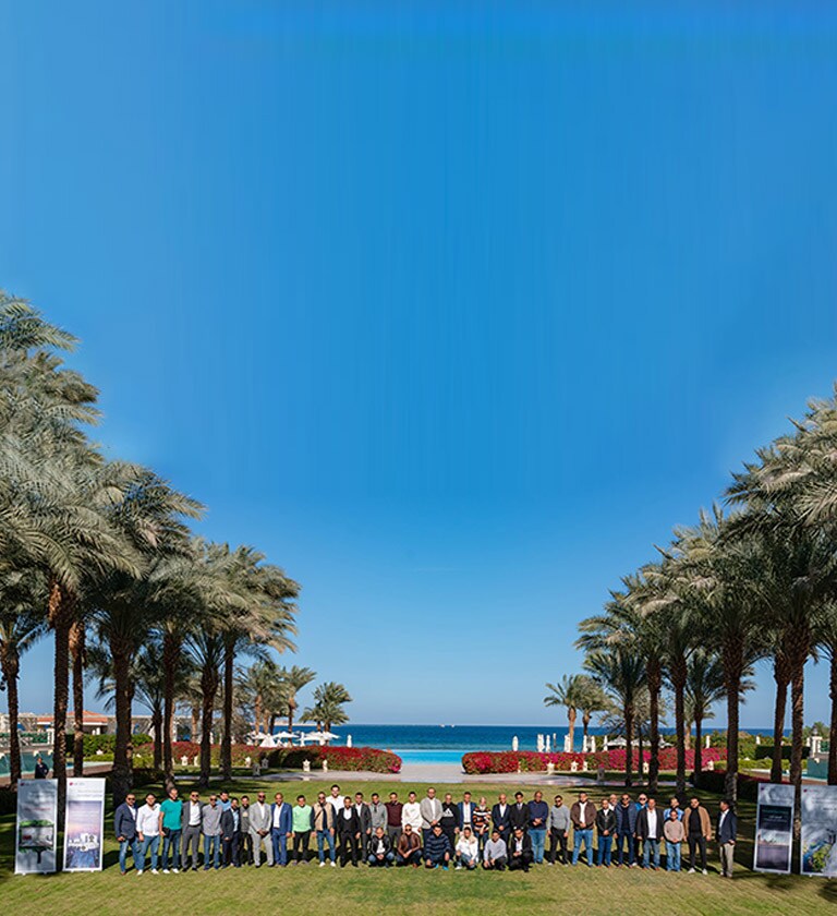 إل جي مصر تعلن اطلاق موديلات جديدة من  الوحدة المنفردة  إل جي كونسيلد برو و التكييف العمودي Floor Stand   الجديد1