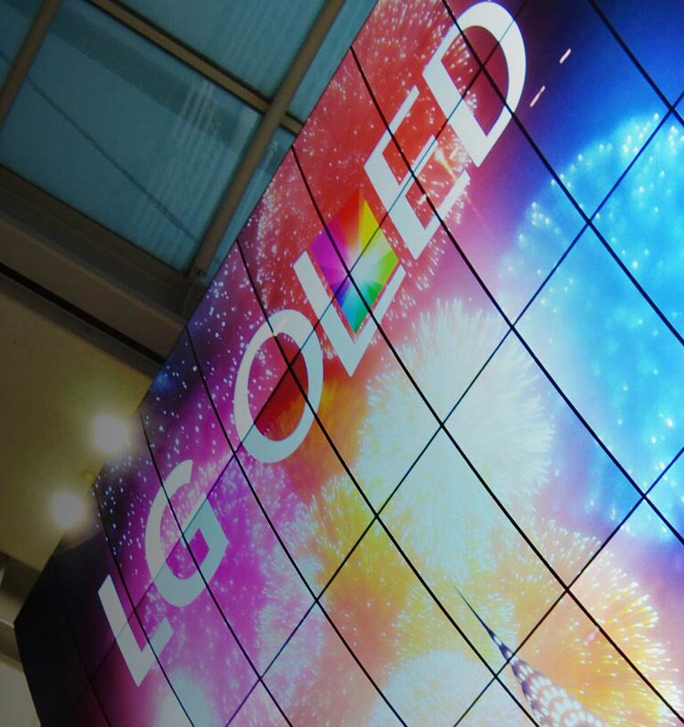 لا شيء يضاهي شاشات OLED من إل جي