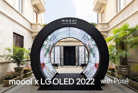 LG Posé depicting art work by moooi.	