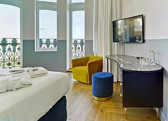 Hotel Curio Collection by Hilton