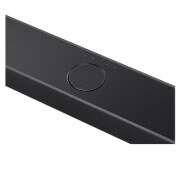 Vue inclinée du dessus du canal central à rayonnement par le haut de la LG Soundbar S77TY