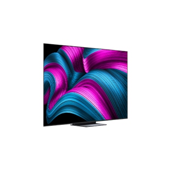 Slightly angled view of LG OLED evo AI C5 4K Smart TV.