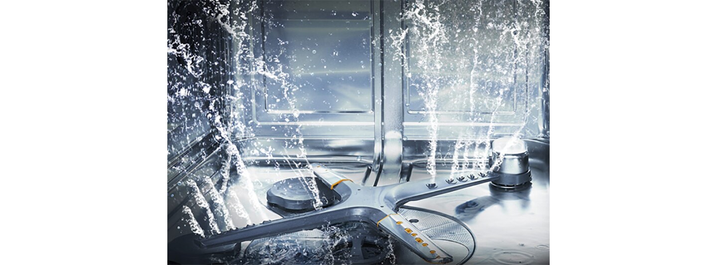 An image demonstrating LG's QuadWash Technology with multi-motion spray arms rotating back and forth