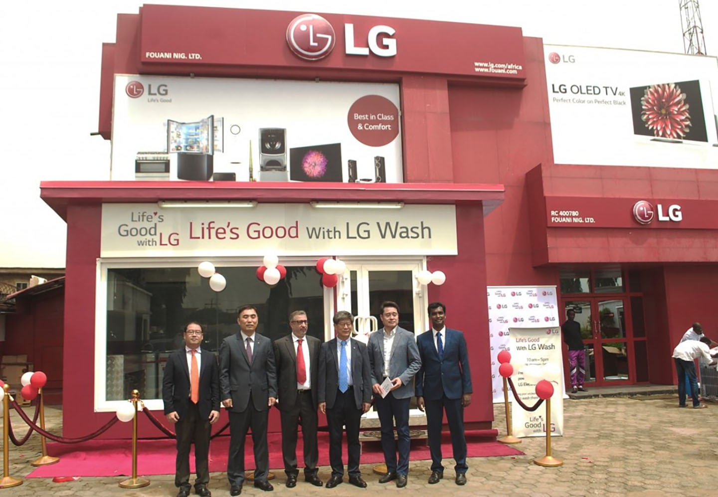 LG BRINGS FREE LAUNDRY SERVICE TO RESIDENTS OF OGBA COMMUNITY IN NIGERIA