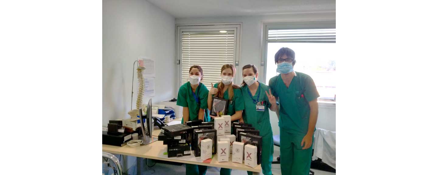 Medical workers posing with LG Smartphones