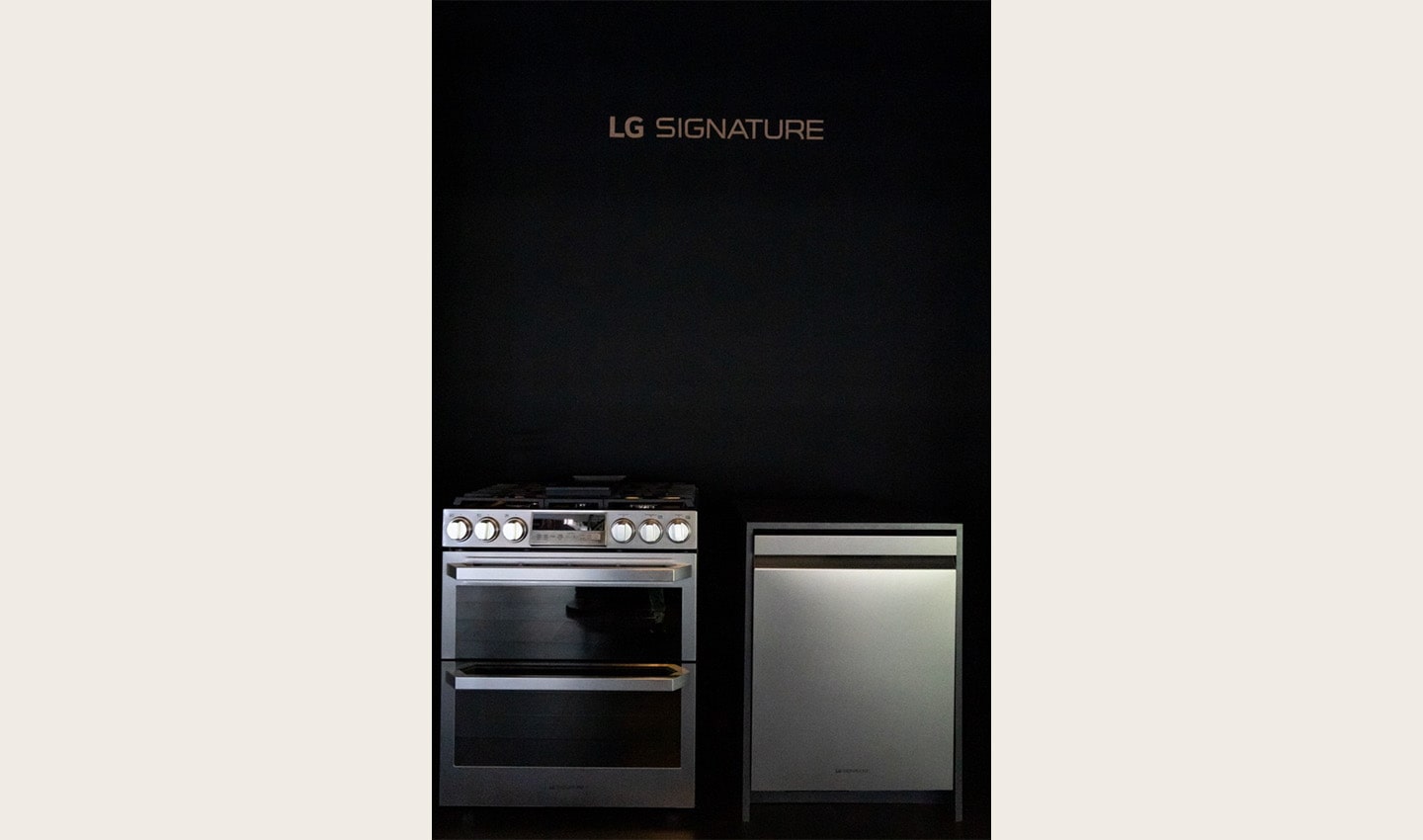 Front view of an oven and a dishwasher in the LG SIGNATURE lineup at the display zone