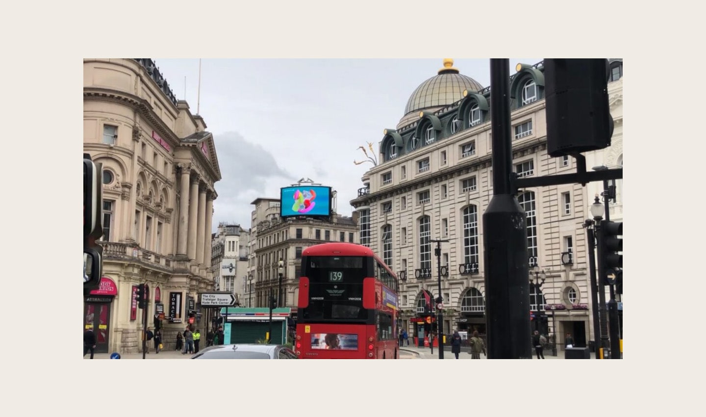 LG's digital billboard in Piccadilly Circus, London displaying an animation representing the function of LG SIGNATURE Refrigerator