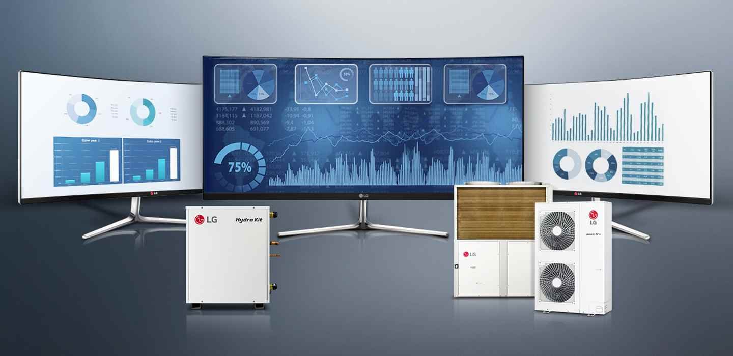Workers having a team meeting in a room equipped with LG’s 4-Way DUAL Vane Cassette.