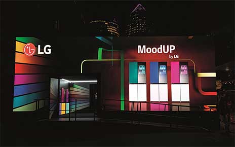 The photo of LG’s ‘MoodUP™, by LG’ activation LED wall with the LG InstaView fridges with MoodUP at Vivid Sydney 2023