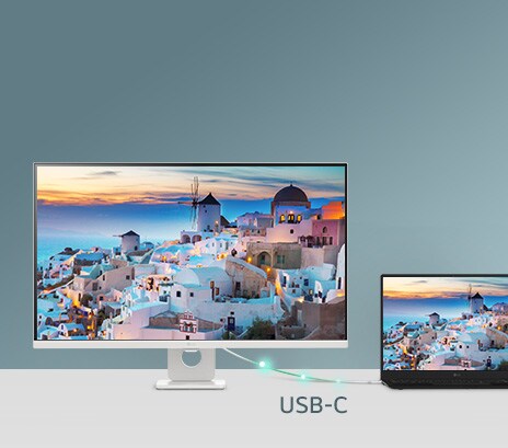 一張展示智能顯示器透過 USB-C 連接手提電腦的照片，展現其充電及資料傳輸功能。