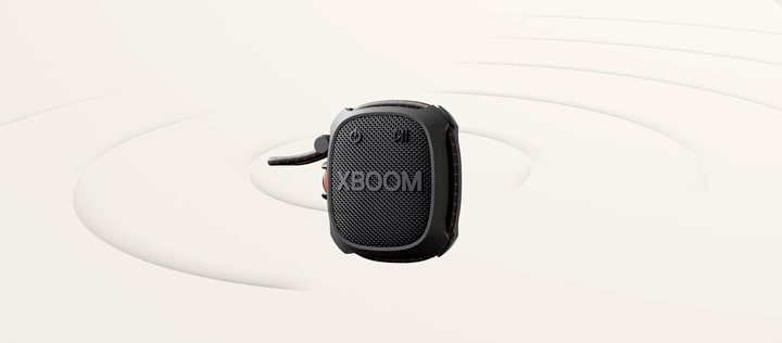 LG XBOOM Go XG2T 發出強大的音效圖形以展示 Sound Boost 強化音效功能。