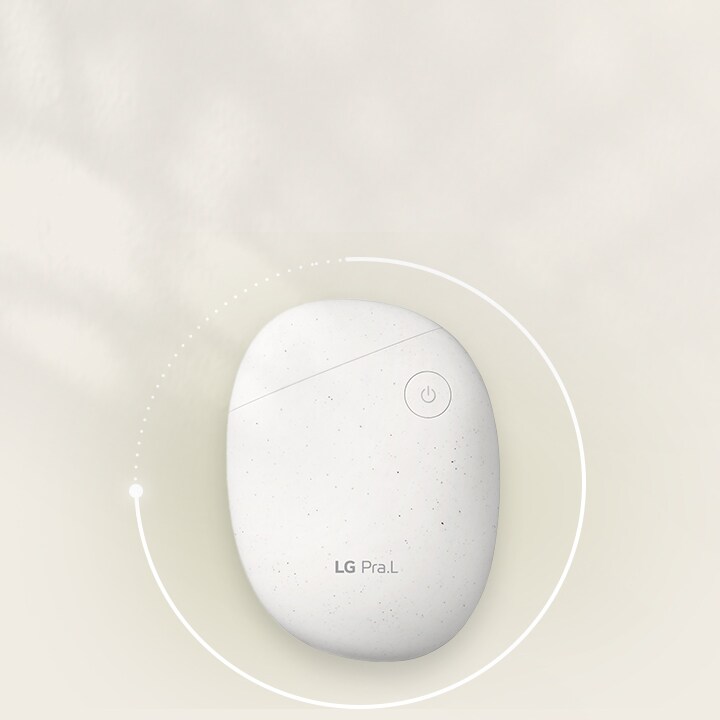 女模特兒手持產品的圖片