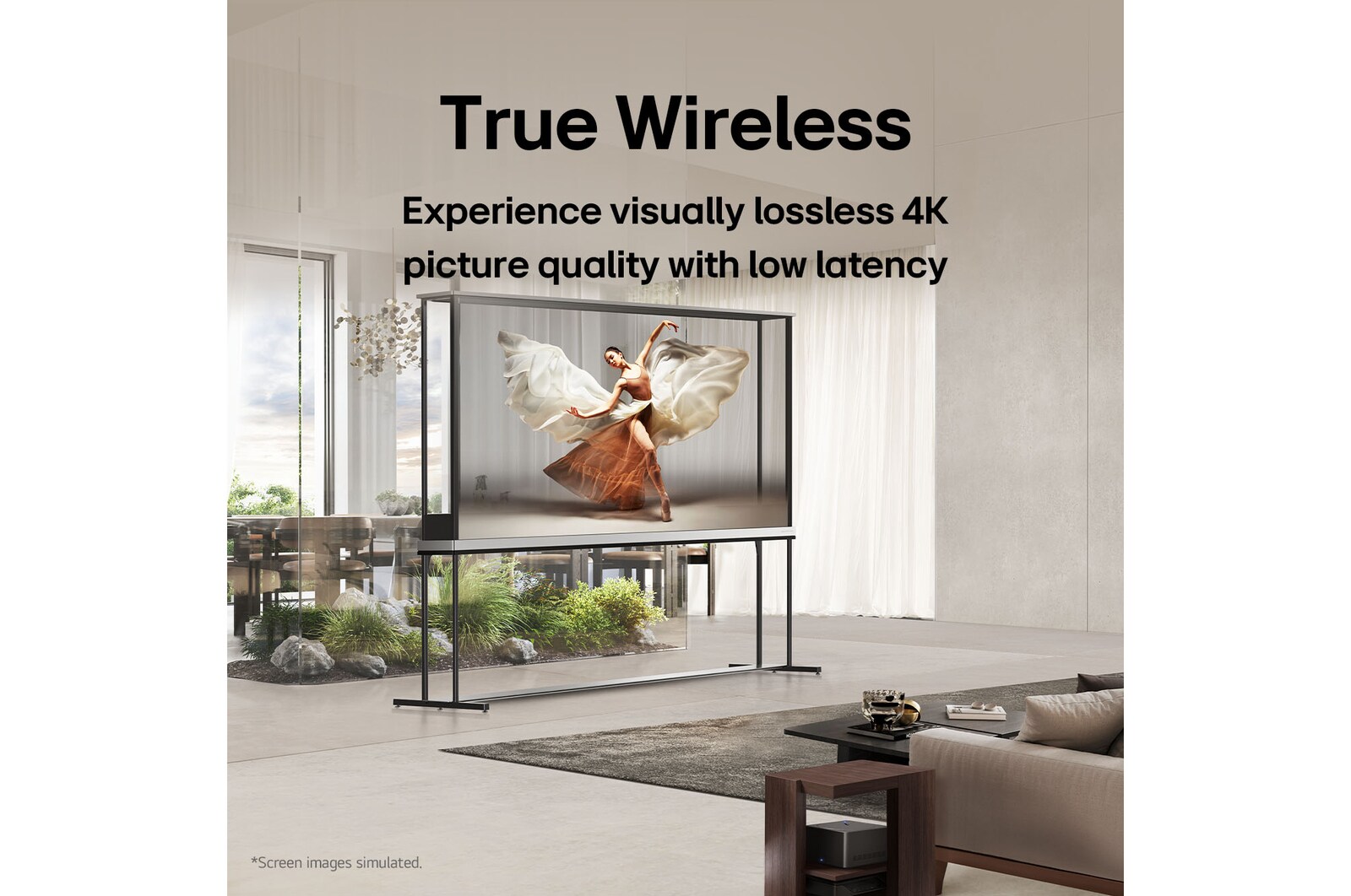 LG Signature OLED T 置於現代客廳中央，描繪一位舞者。Zero Connect Box 放在梳化旁邊的小桌上。