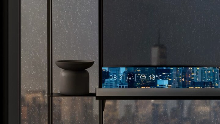 LG Signature OLED T 置於現代空間中，以 T-Bar 顯示資訊。然後轉換為 LG Signature OLED T 和 T-Bar 在顯示資訊的放大畫面。