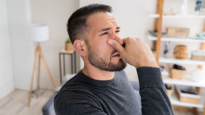 How to stop your cordless vacuum from smelling bad