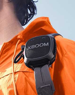 Images to show how to attach LG XBOOM Go XG2T in Lifestyle.	