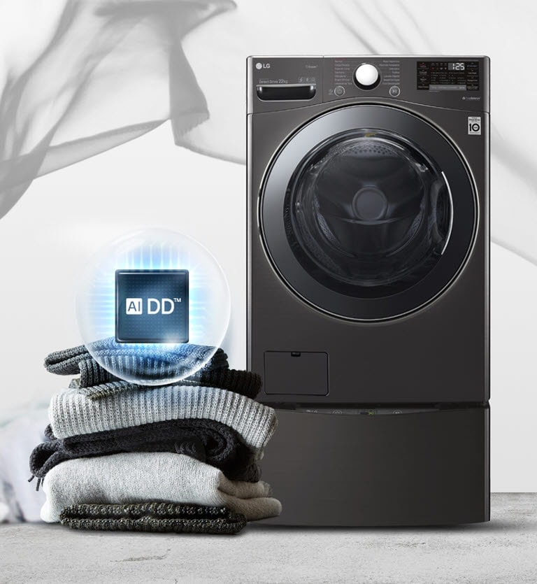 Keep clothes looking new longer with the LG AI DD™ that automatically selects the ideal wash cycle.
