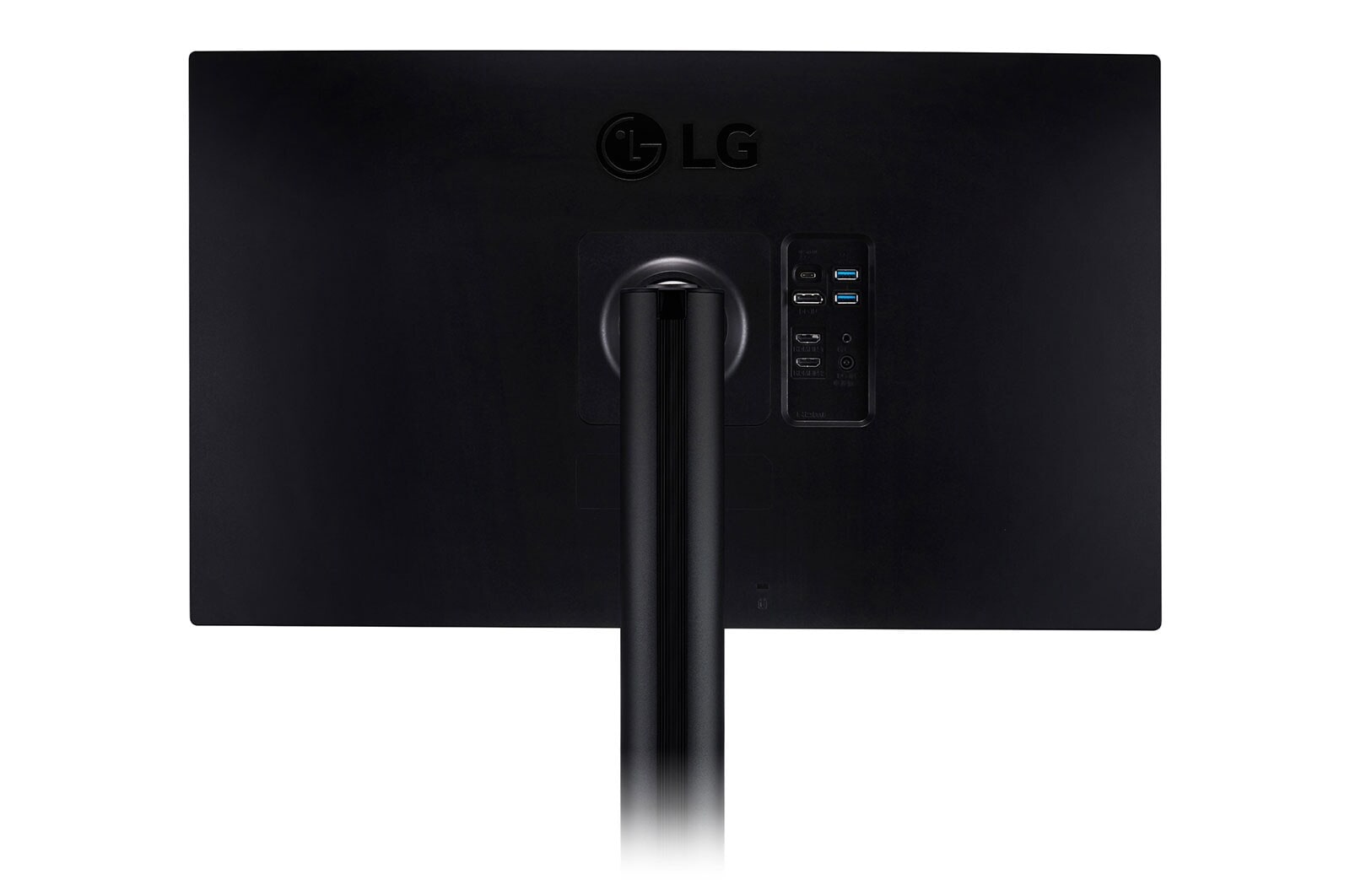 LG 27 (68.58cm) QHD Ergo IPS Monitor with USB Type-C™, 27QN880-B