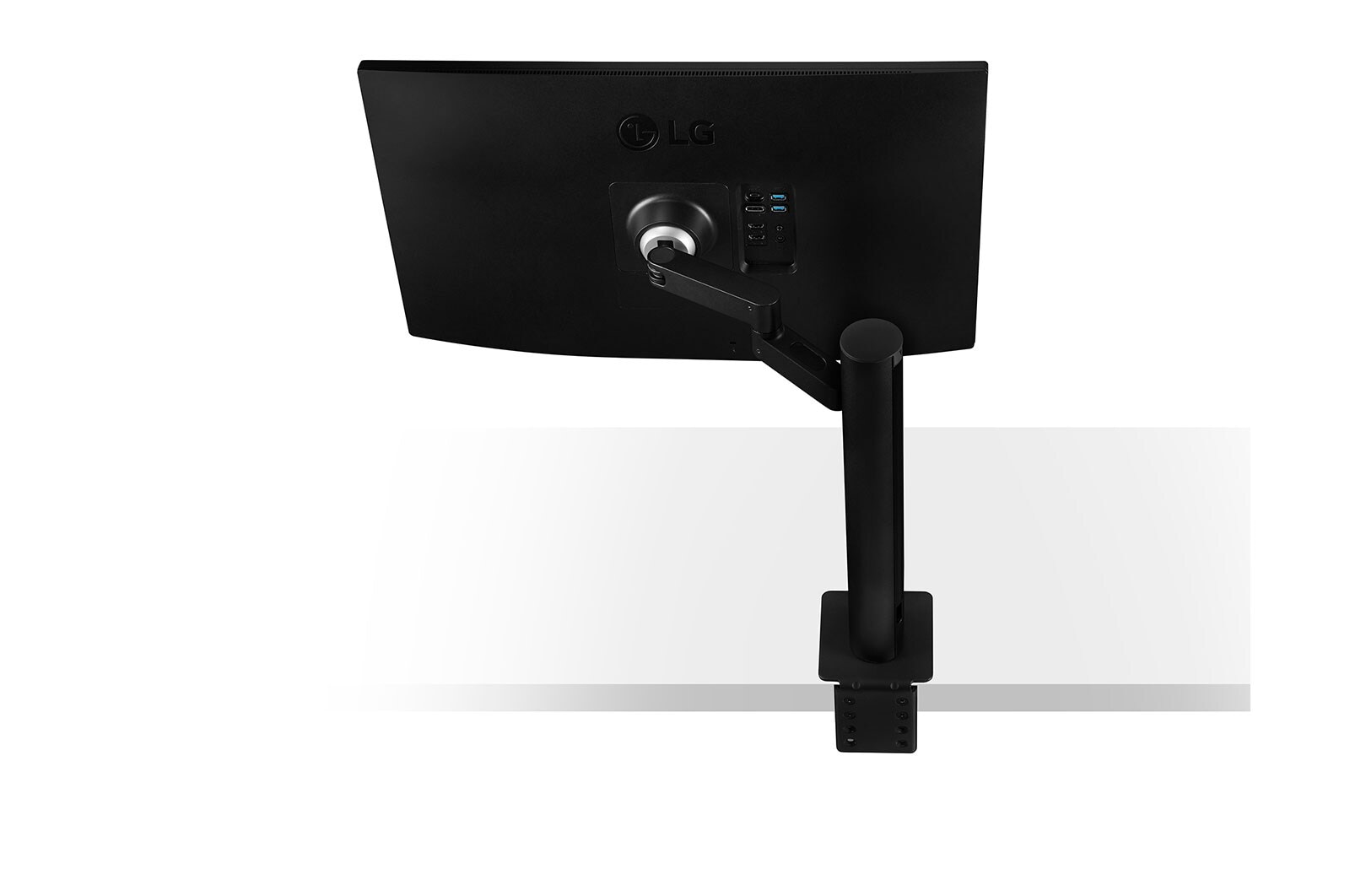 LG 27 (68.58cm) QHD Ergo IPS Monitor with USB Type-C™, 27QN880-B