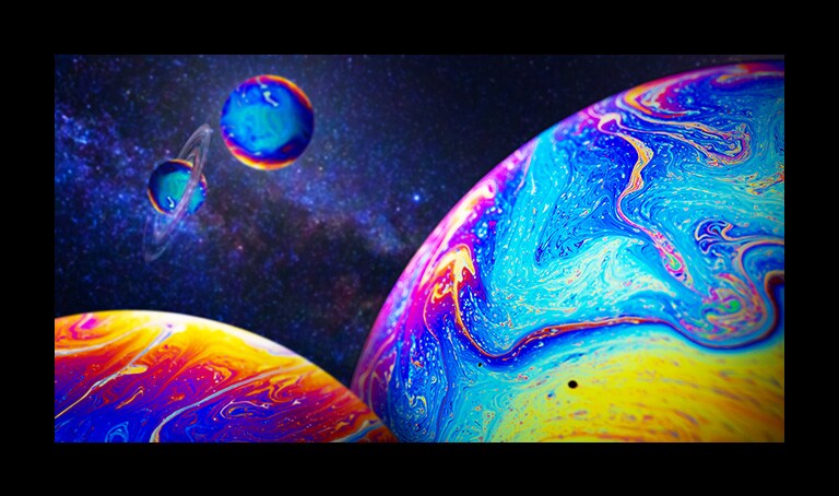 LG 27GR95QE-B OLED contrast ratio.