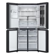 Frigorifero aperto completamente pieno di alimenti