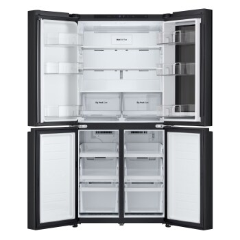 Frigo aperto completamente vuoto
