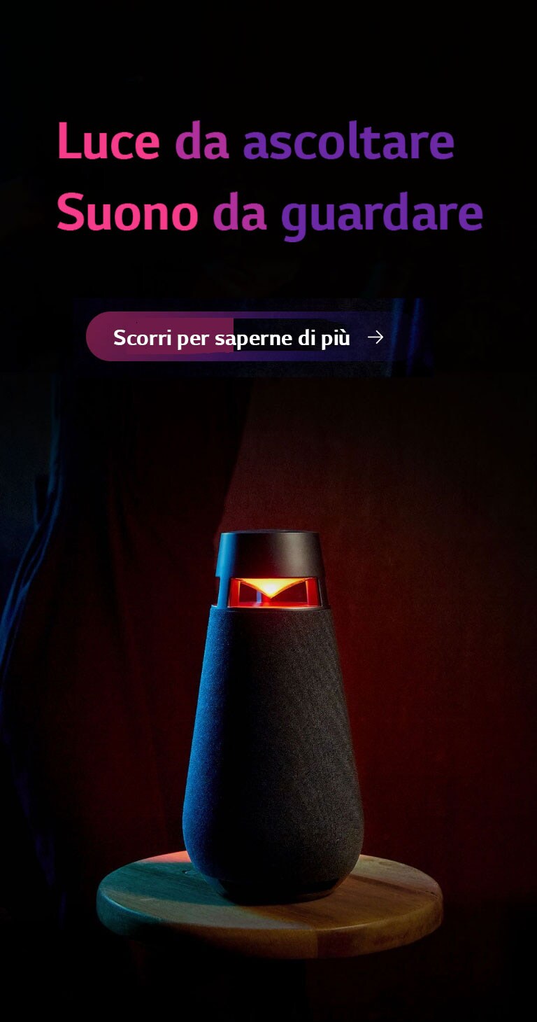 La luce rossa di XBOOM 360 XO3 è accesa.