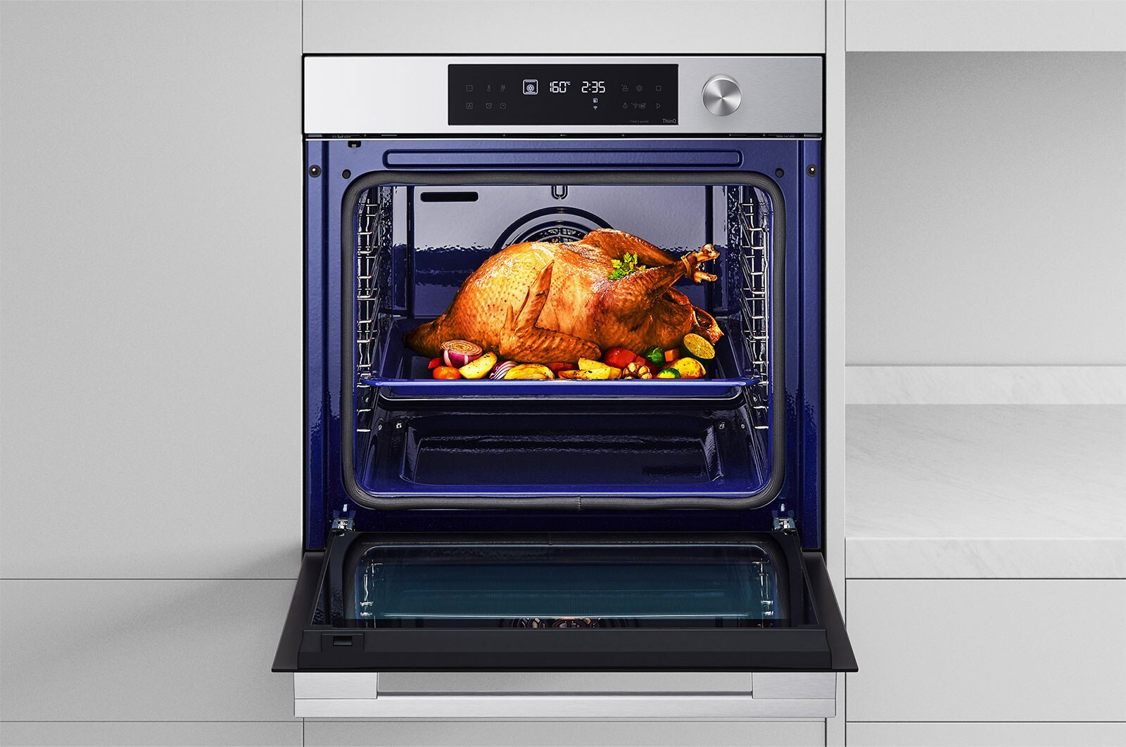 Foto frontale del forno aperto LG WSED7612S