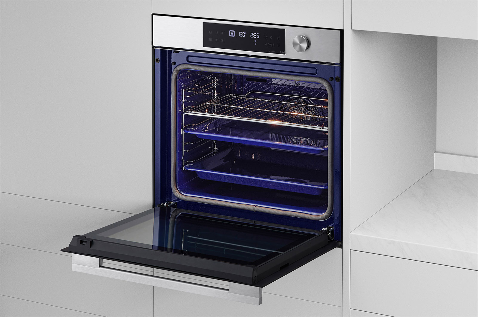 Foto laterale del forno aperto LG WSED7612S