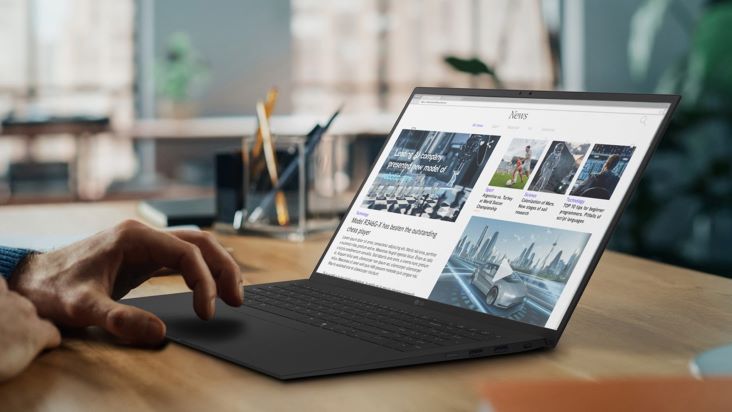 Nuovo laptop LG gram AI