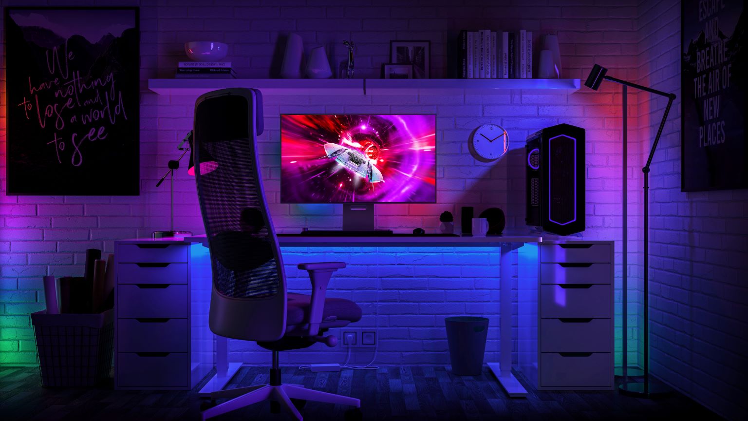 Come streammare su twitch: immagine di una postazione da streaming o da gaming con scrivania, sedia da gaming, computer fisso e monitor da gaming LG. 