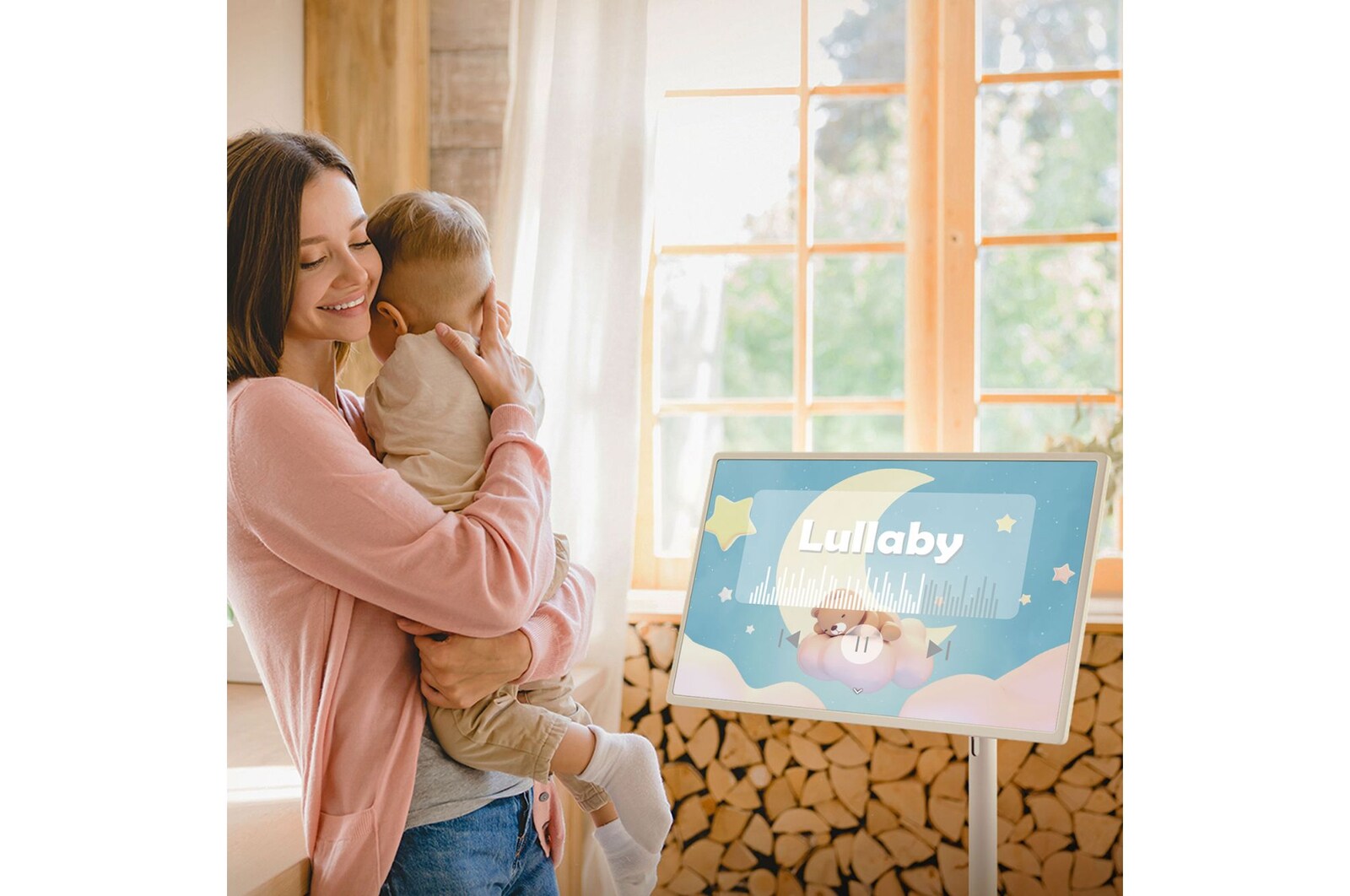 Mamma che coccola il figlio con la musica di StanbyME